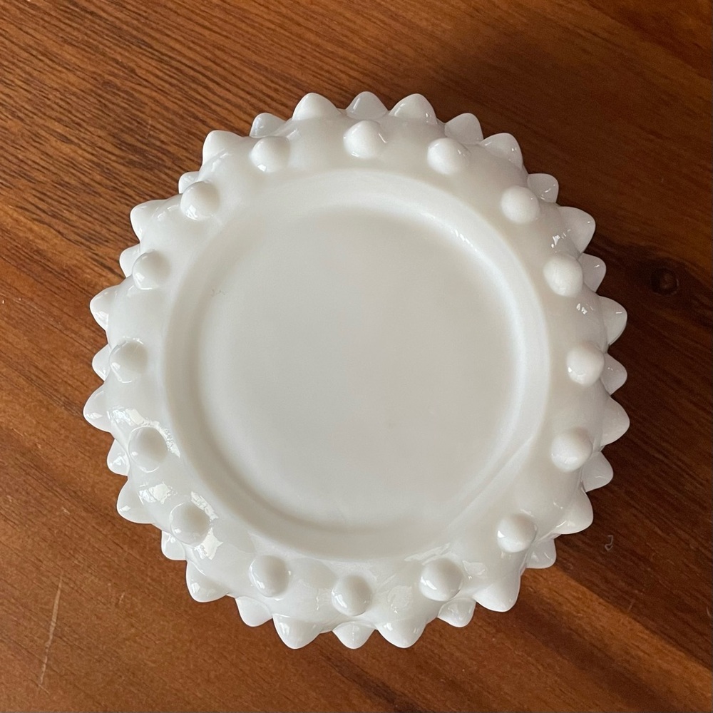Vintage Fenton White Milk Glass - Hobnail - Trinket Dish - Depression Era 1940's - Picture 3 of 7